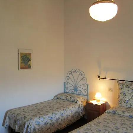A Casa Di Lizzy Oda ve Kahvaltı Monte Lopio