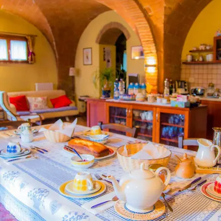 A Casa Di Lizzy Bed & Breakfast 3*